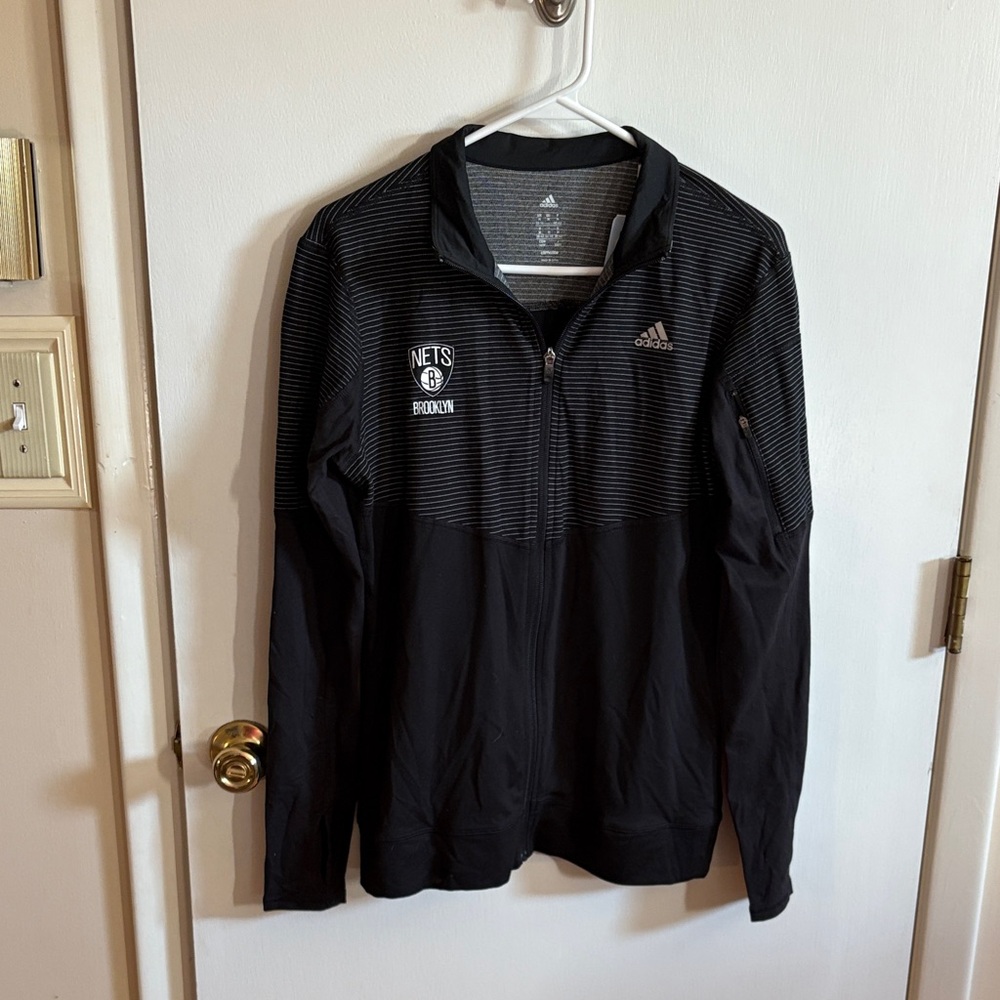 Brooklyn Nets Adidas Women's Black Lightweight Jacket - Picture 1 of 9